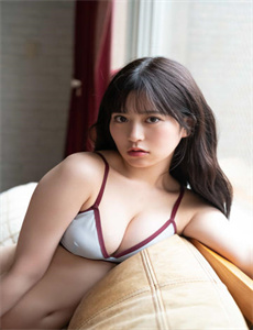 生于贝纳维德斯
